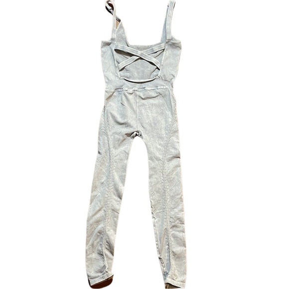 Free People Movement Good Karma Onesie Ice Grey size XS/S NEW - Picture 3 of 6